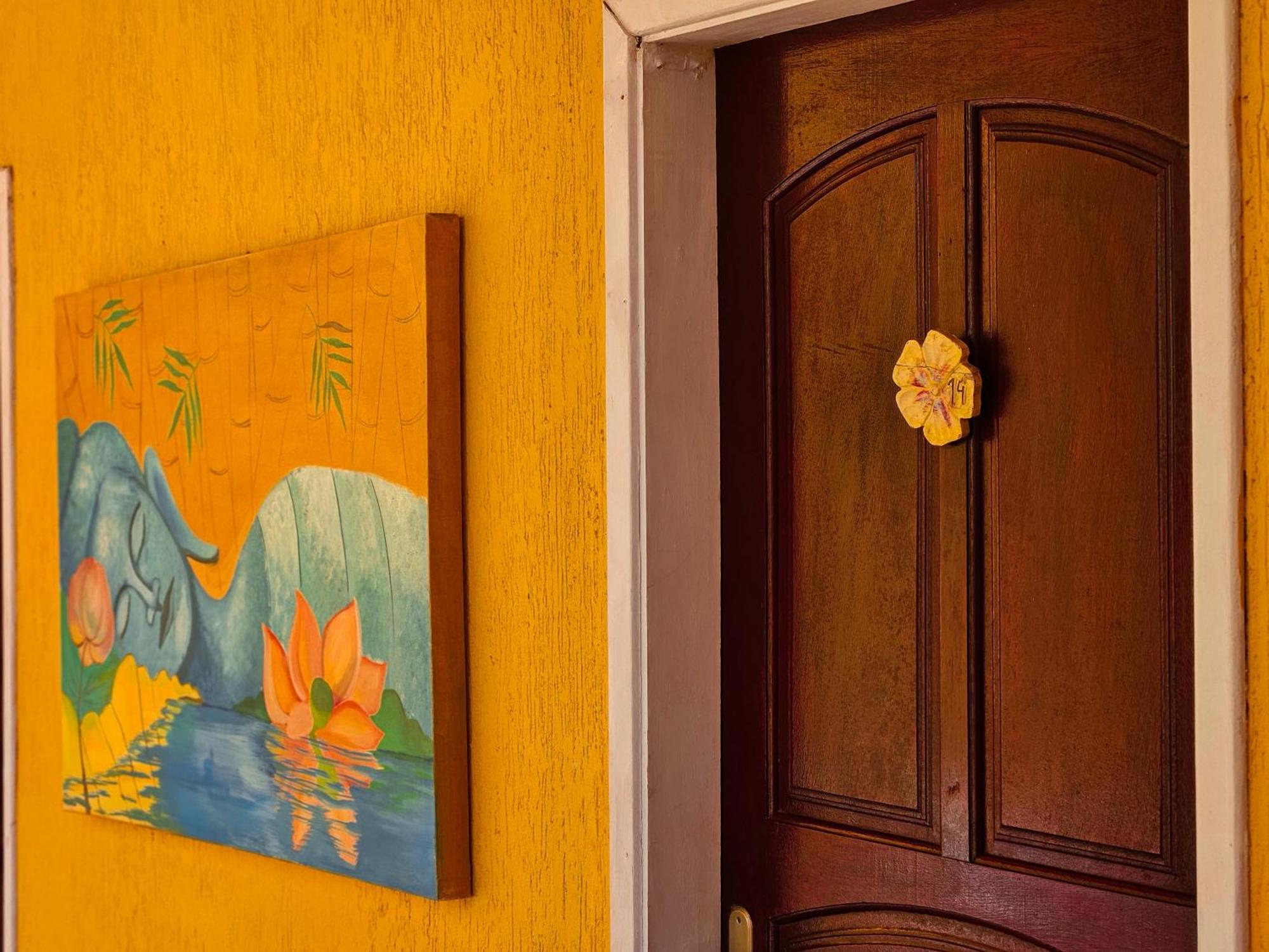 Bliss Hotéis Bella Vista Búzios Extérieur photo A door knocker