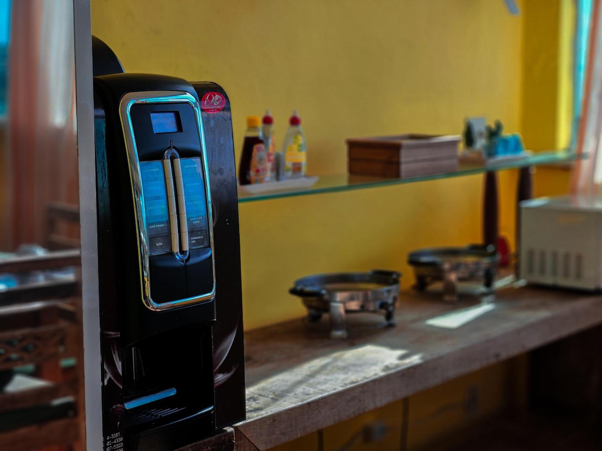 Bliss Hotéis Bella Vista Búzios Extérieur photo A coffee machine